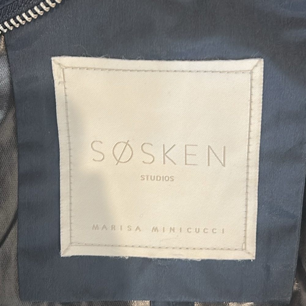SOSKEN glen large packable raincoat navy - Picture 4 of 5